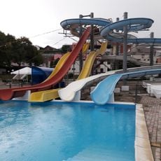 Аквапарк "Черномор"