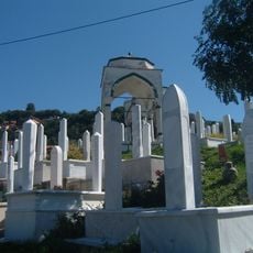 Alifakovac cemetery