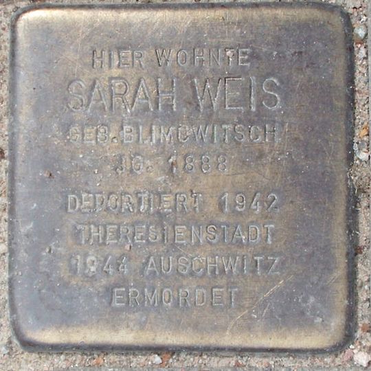 Stolperstein dedicated to Sarah Weis