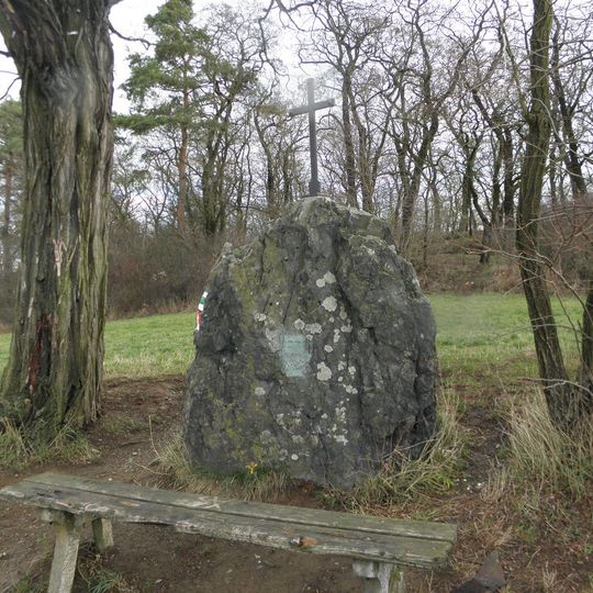 Kříž na Boží skále u Jílového