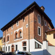 Visconti Palace