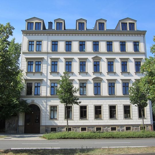 Mietshaus Ludwig-Erhard-Straße 5