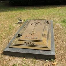 Ondrejský cintorín, náhrobok