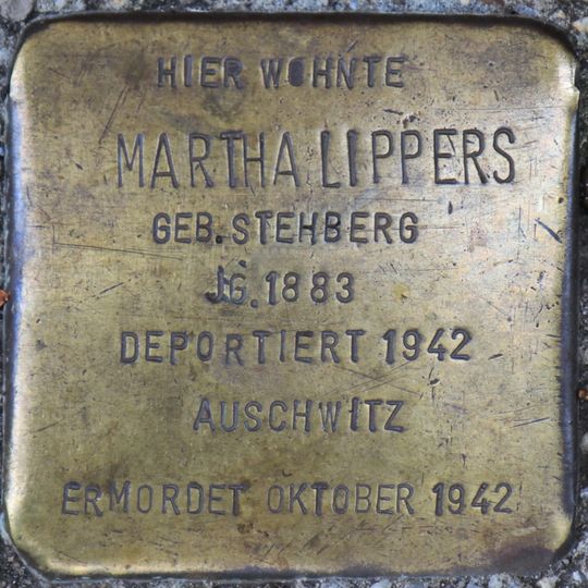 Stolperstein en memoria de Martha Lippers