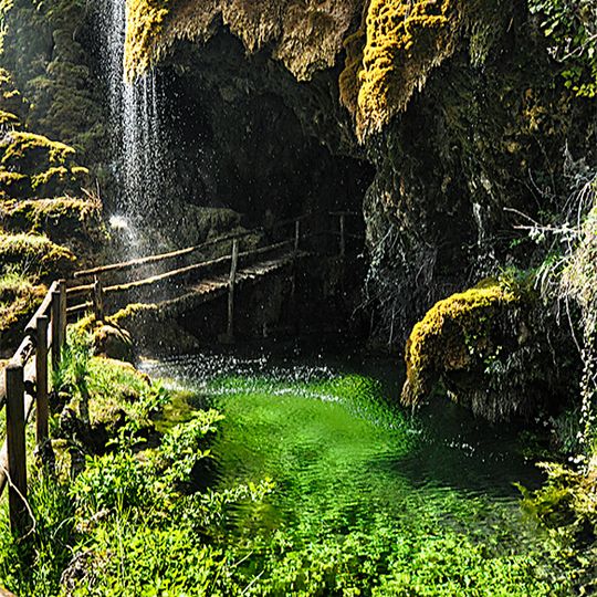 Grotte e Sorgenti pietrificanti di Labante