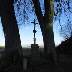 Kříž východně od osady Pusté Lhotsko u silnice do Řečice