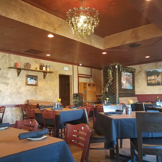 Luciano's Italian Restaurant