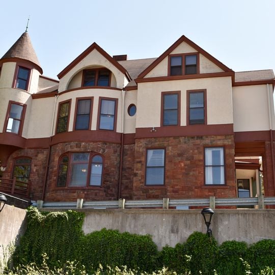 Albert Baird Cummins House