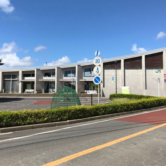 Chikura Station