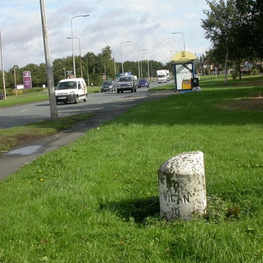 Milestone, Winwick Road, 100m after Poplars Avenue junction