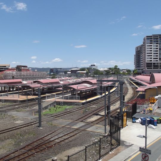 Roma Street railway station