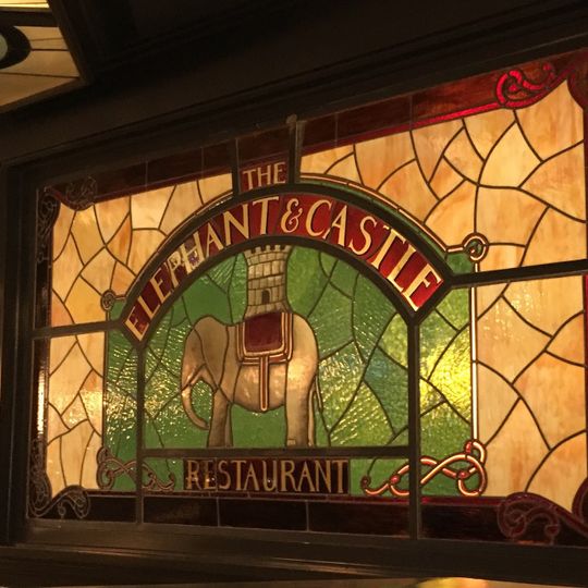 Elephant & Castle - Chicago Adams St