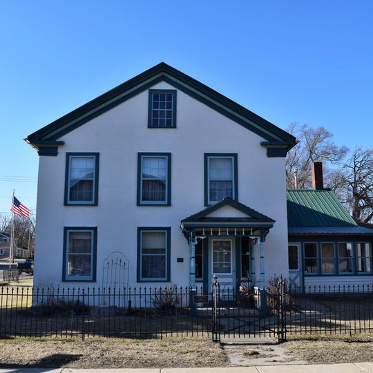 Monroe McKenzie House