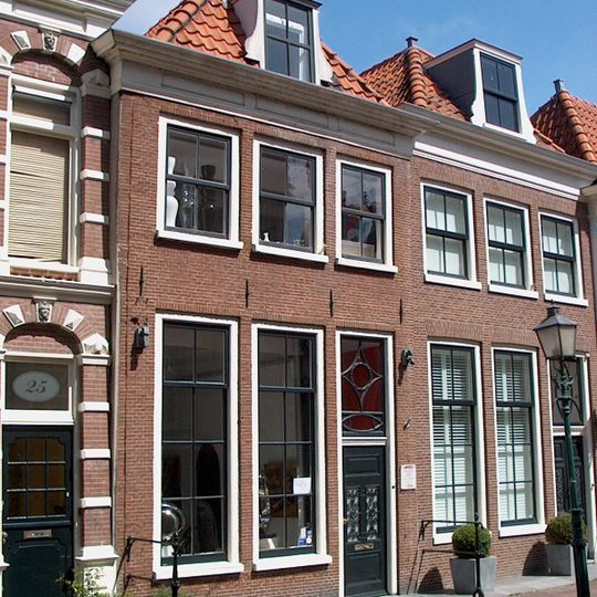 Grote Oost 27, Hoorn
