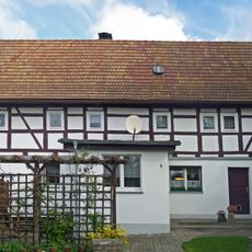 Wohnstallhaus, mit Einfriedung Töpfergasse 1