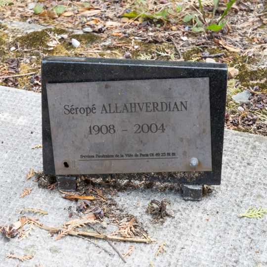 Grave of Allahverdian