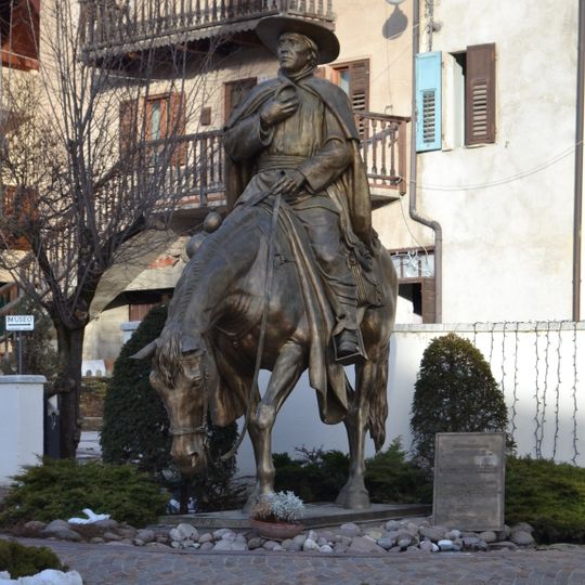 Statua equestre di padre Eusebio Chini