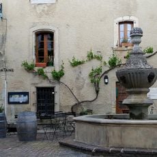 Fontaine Place de la Fontaine de Venasque
