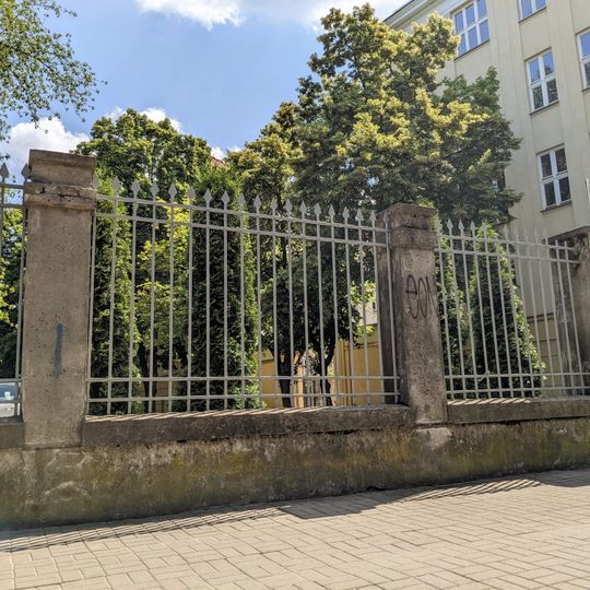 Ogrodzenie XXXIII LO