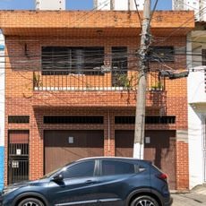 Imóvel à Rua Conceição Veloso, nº 228