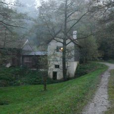 Ehemaliges Wasserhaus am Langweiher