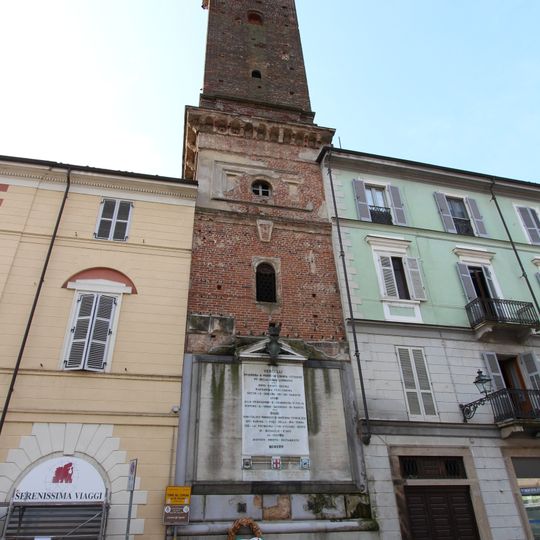 Torre del Broletto