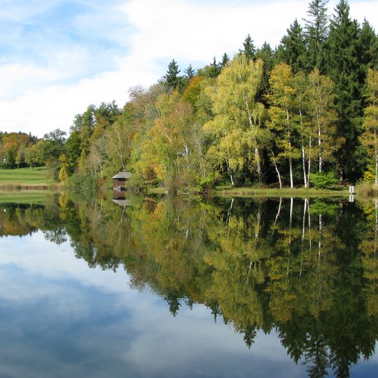 Eberfinger Drumlinfeld mit Magnetsrieder Hardt u. Bernrieder Filz