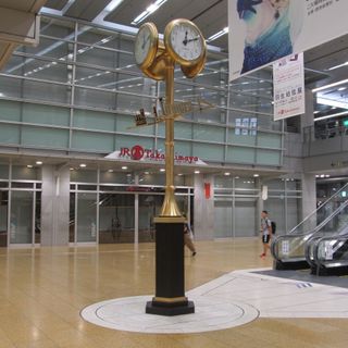 Gold Clock (Nagoya Station)