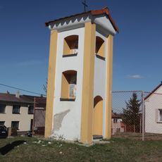 Výklenková kaple ve Štěměchách