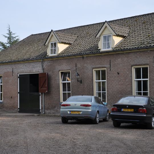 Huis Vosbergen: bouwhuis aan het voorplein