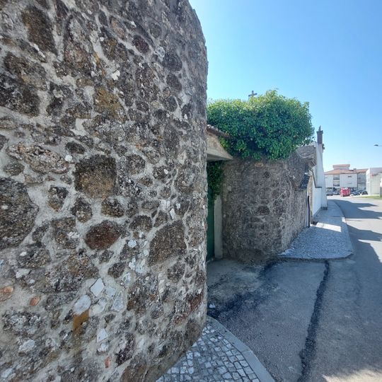 Cerca do Convento de Nossa Senhora do Carmo dos Carmelitas Descalços