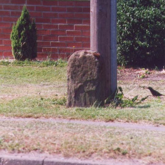 Milestone, Sancton Road, Market Weighton