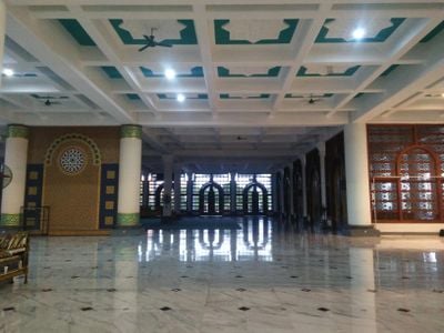 Interior 0
