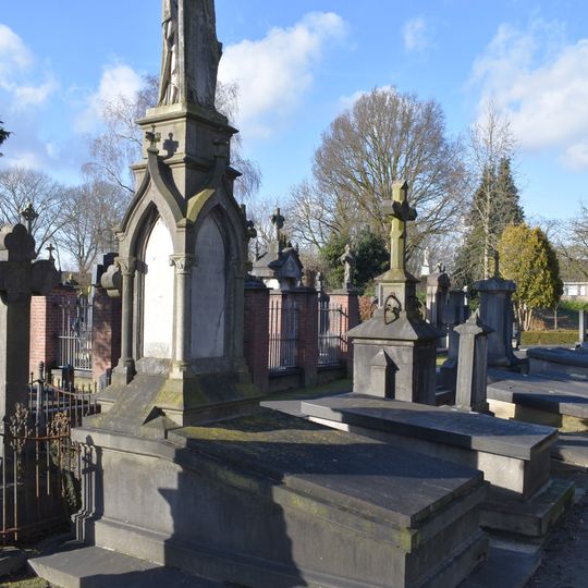 Grafmonument van de familie De Beer-Wouters