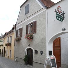 Winzerhaus mit Presshaus