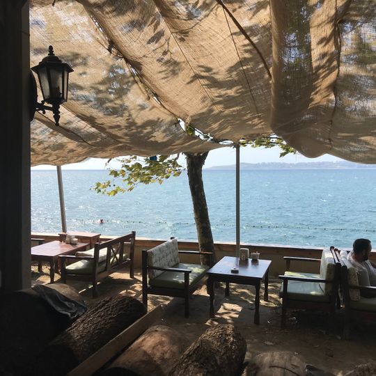 Gönül Bahçesi Cafe & Restaurant