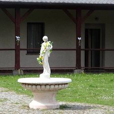 Kašna na nádvoří zámečku Tři trubky
