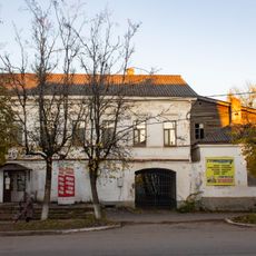 Дом жилой с пристройкой (Крестцы)