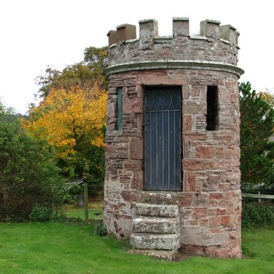 Eckford Parish Church, Watchtower