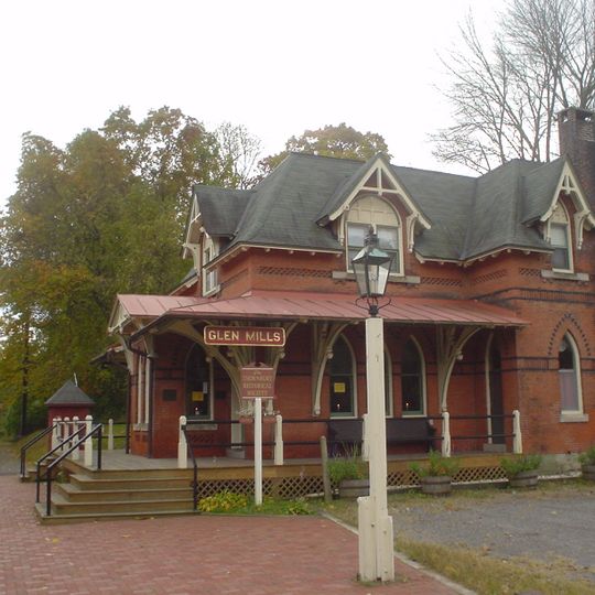 Glen Mills
