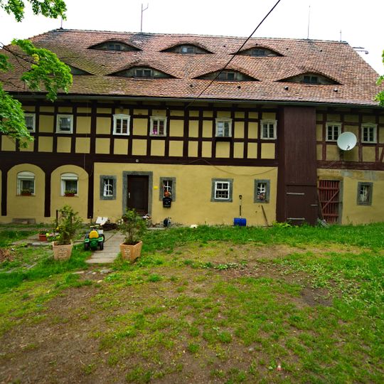 Hintere Dorfstraße 19