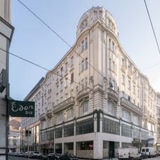 Lilienfelderhof, Vienna