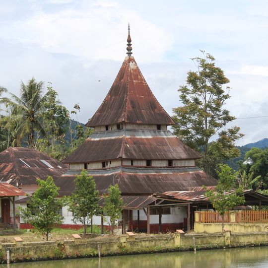 Al-Muttaqin Mato Aia Mosque