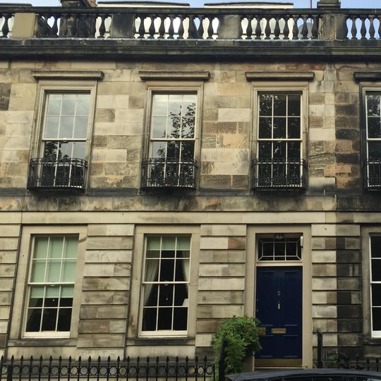 Edinburgh, Stockbridge, 5 Dean Terrace
