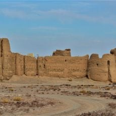 Atashgah Castle (Qehi)