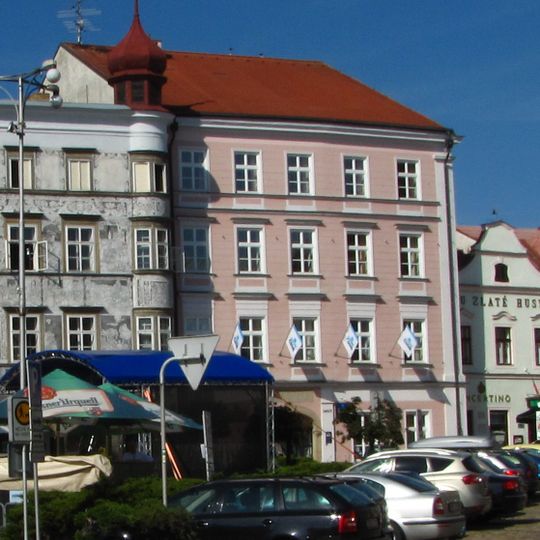 Náměstí Míru 140