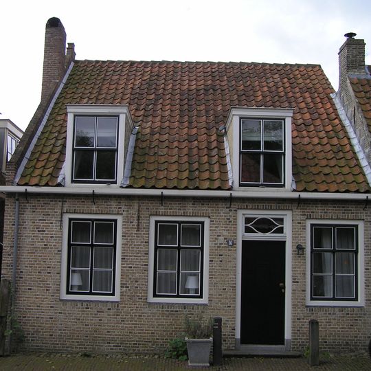 Jachthuisstraat 16, Kloetinge
