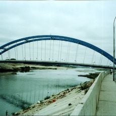 Puente Bolognesi