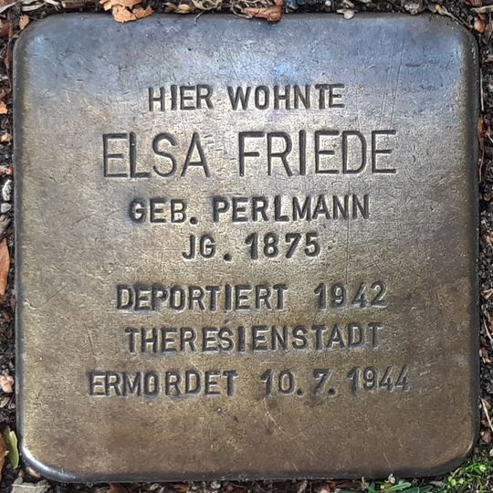 Stolperstein en memoria de Elsa Friede