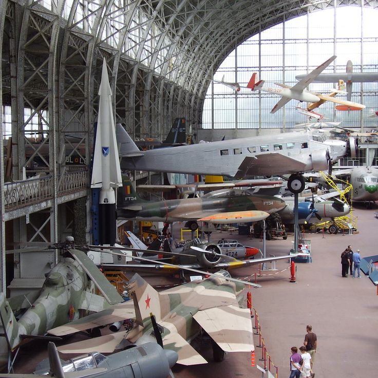 Museo Real Belga de las Fuerzas Armadas, Bruselas